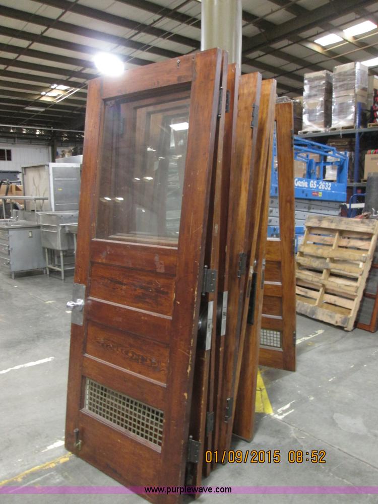 image for item D1352 (8) wood doors