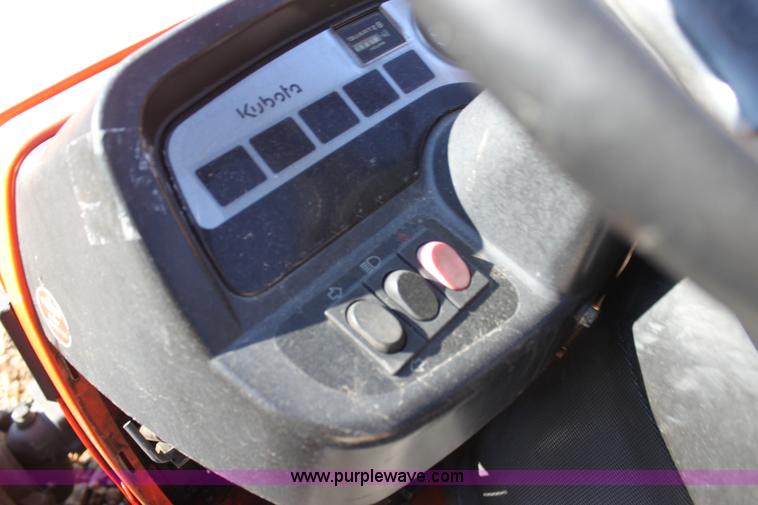 image for item F3422 Kubota BX1800 MFWD tractor