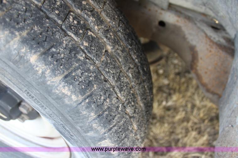 image for item F3424 1991 Chevrolet Cheyenne 1500 pickup truck