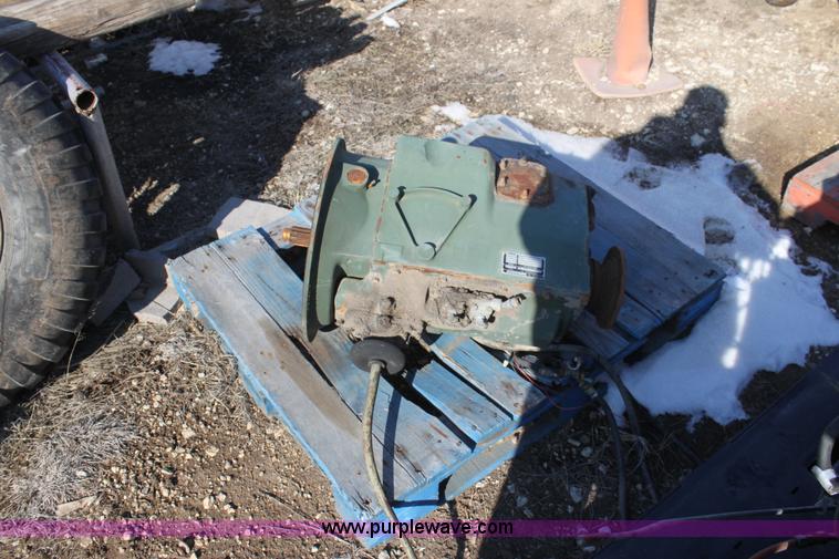 image for item F3427 Assorted five ton six wheel drive parts