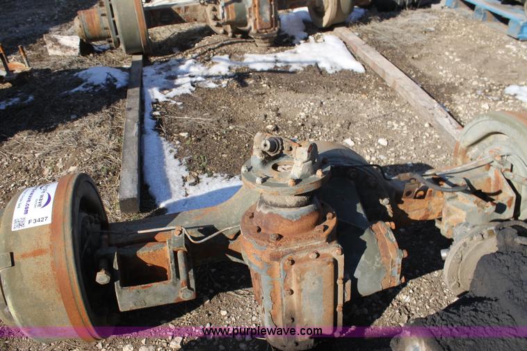 image for item F3427 Assorted five ton six wheel drive parts