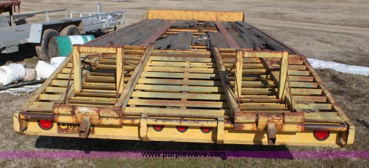 image for item F3429 1990 Hurst equipment trailer