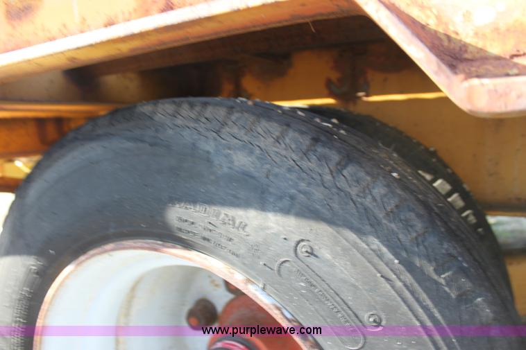 image for item F3429 1990 Hurst equipment trailer