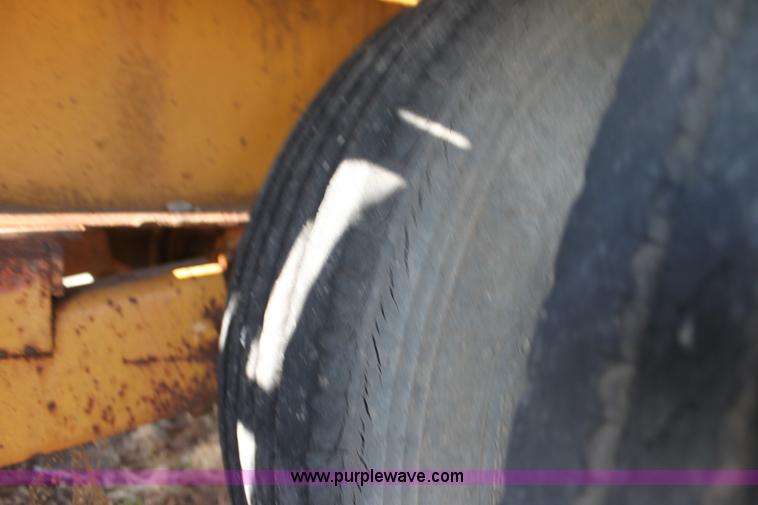 image for item F3429 1990 Hurst equipment trailer