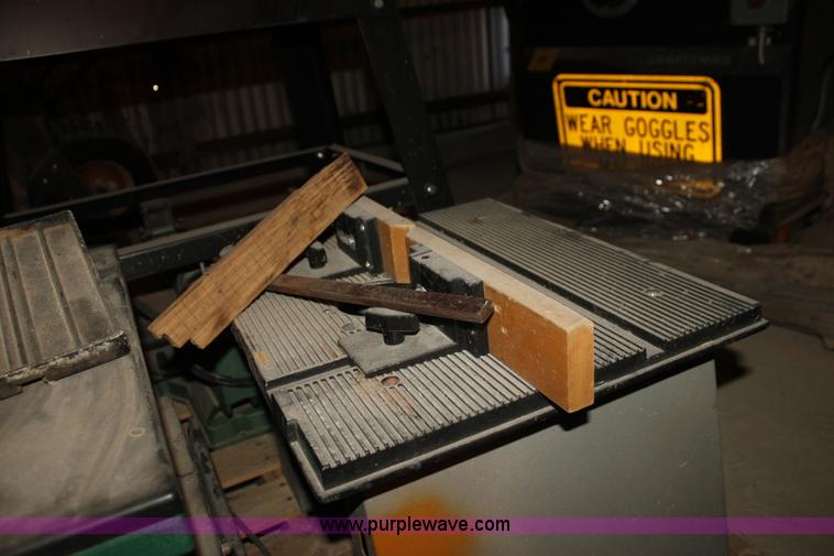 image for item F3432 Assorted shop equipment