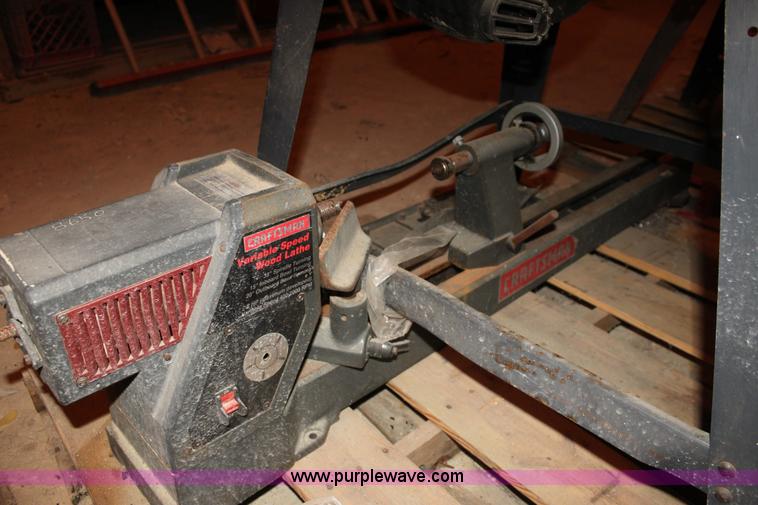 image for item F3432 Assorted shop equipment