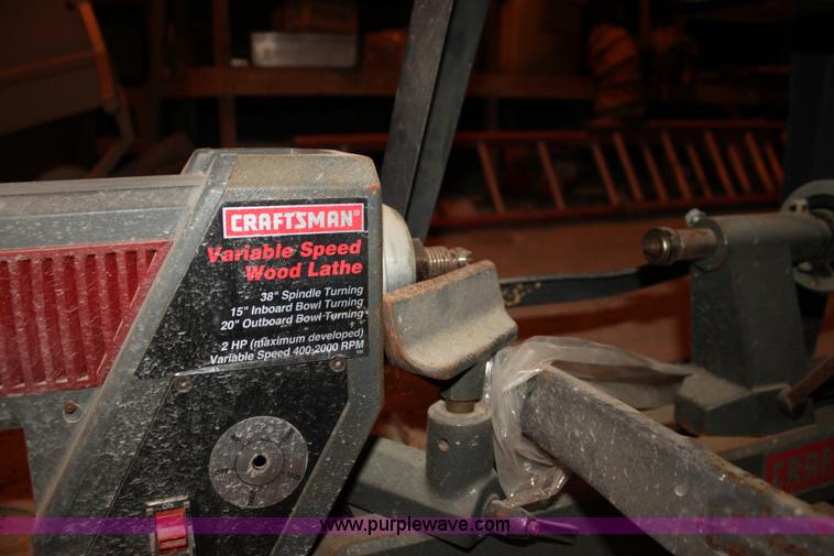 image for item F3432 Assorted shop equipment