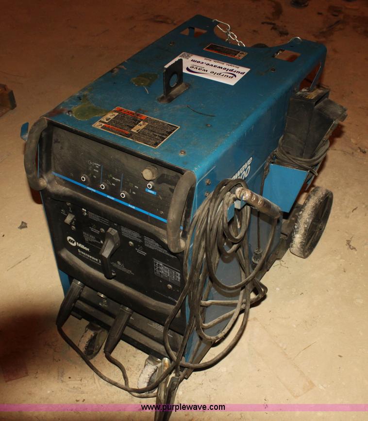 image for item F3433 Miller Syncrowave 200 CC AC/DC squarewave power source