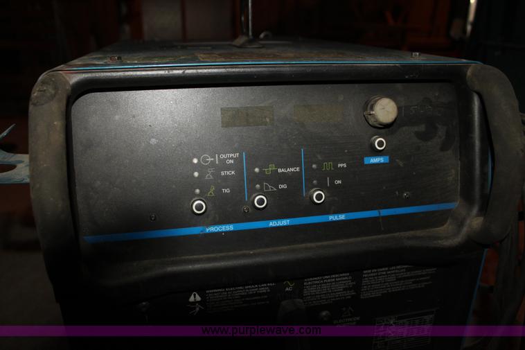 image for item F3433 Miller Syncrowave 200 CC AC/DC squarewave power source