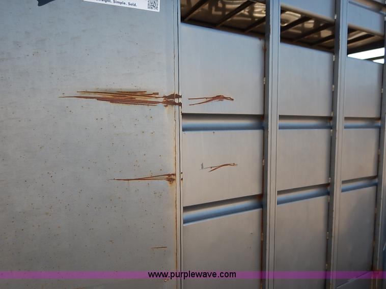 image for item I5179 2000 Liberty 16' stock trailer