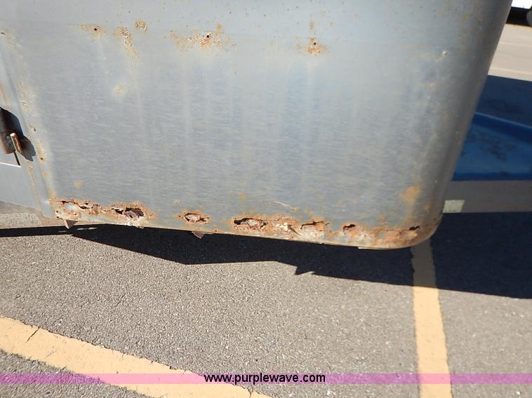 image for item I5179 2000 Liberty 16' stock trailer