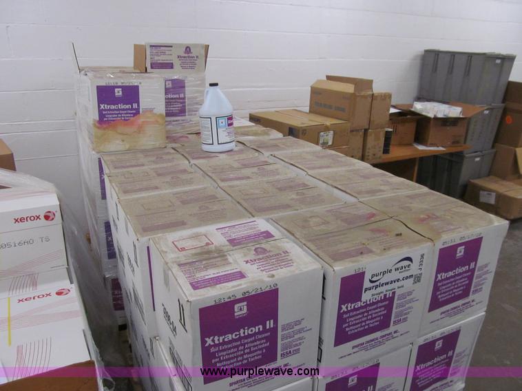 image for item J3336 Spartan Xtraction II carpet cleaner