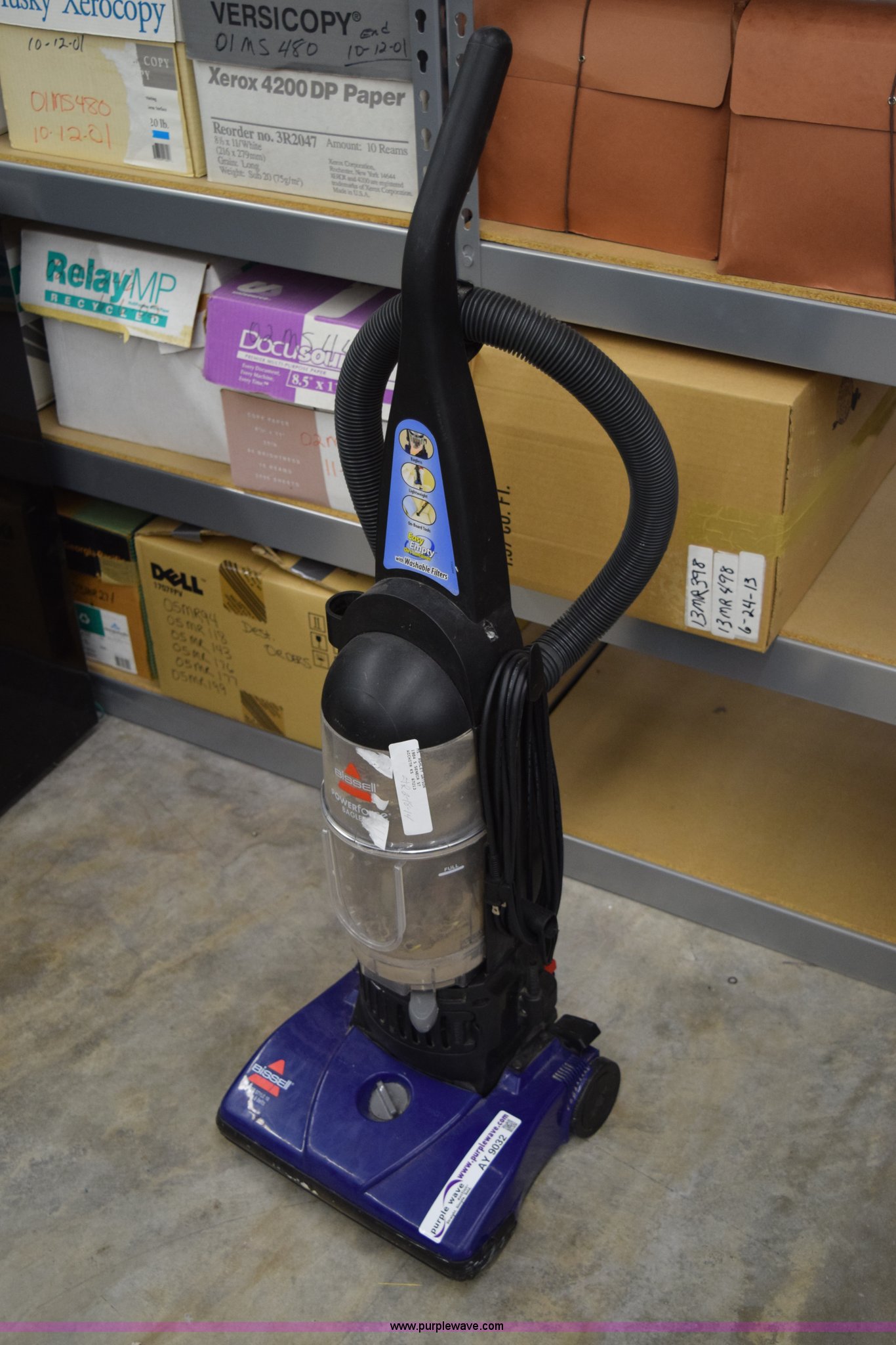 Bissell vacuum in Wichita, KS Item AY9032 sold Purple Wave