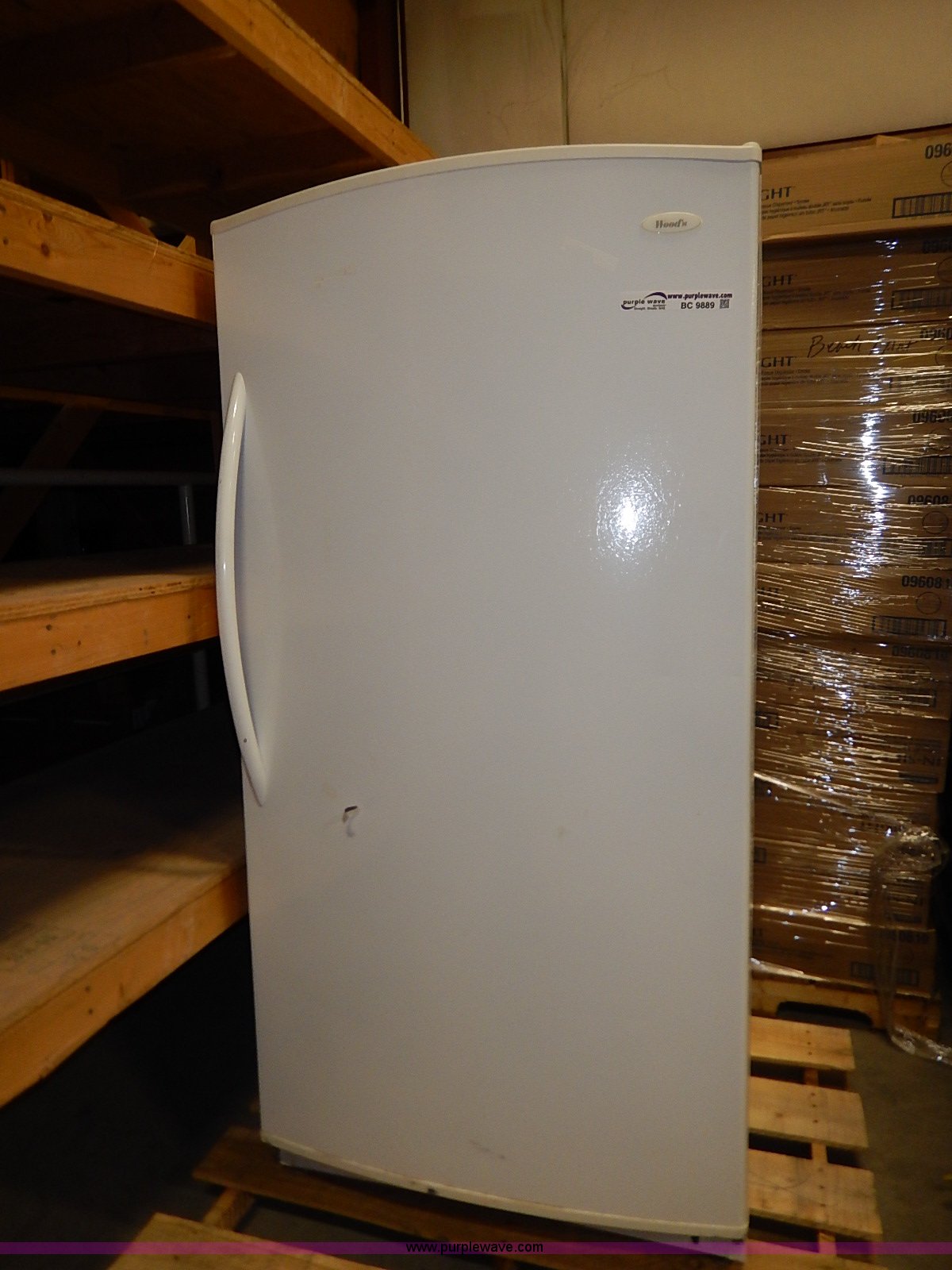 Woods upright freezer in Manhattan, KS Item BC9889 sold Purple Wave