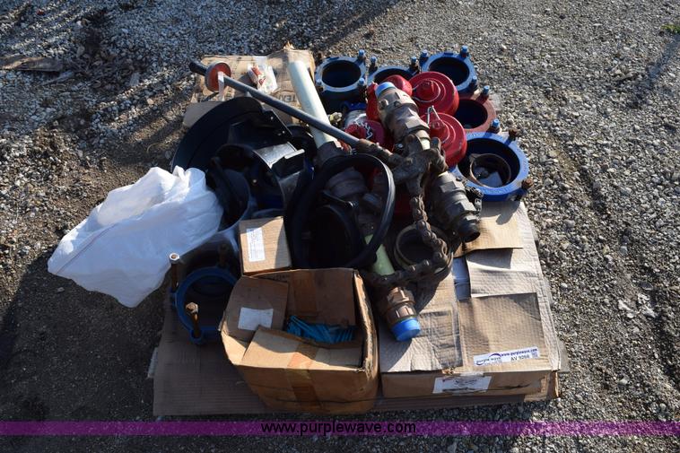 Assorted water line supplies in Manhattan, KS Item AV9268 sold Purple Wave