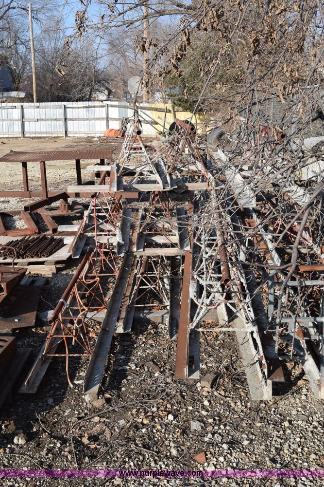 image for item AV9273 Concrete screed