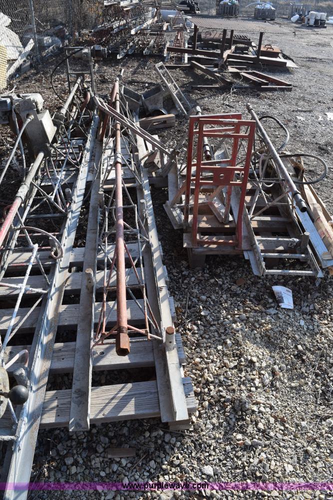 image for item AV9274 Razorback concrete screed