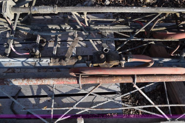 image for item AV9274 Razorback concrete screed