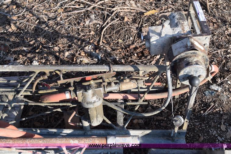 image for item AV9274 Razorback concrete screed