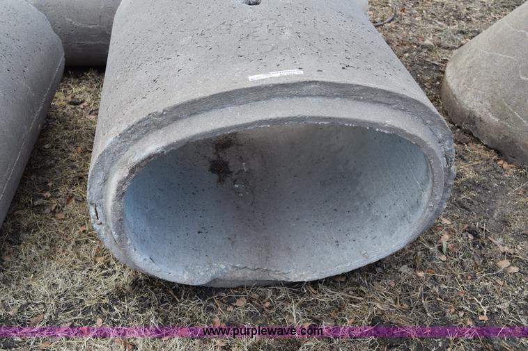 image for item AV9278 Concrete squash pipe
