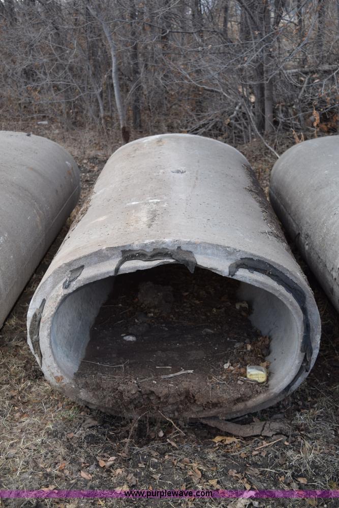 image for item AV9278 Concrete squash pipe