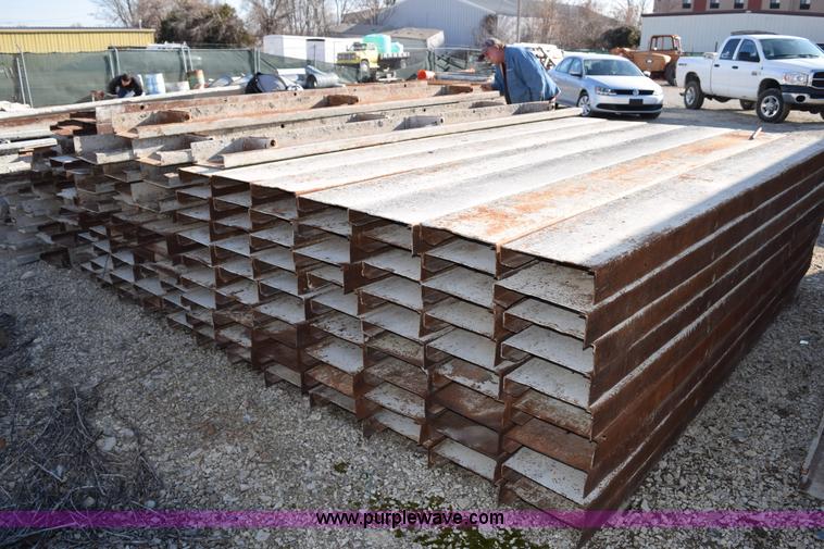 image for item AV9288 (130) concrete forms