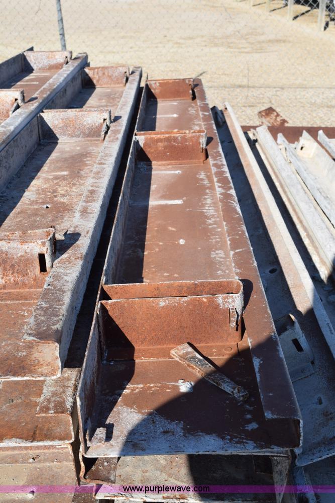 image for item AV9288 (130) concrete forms