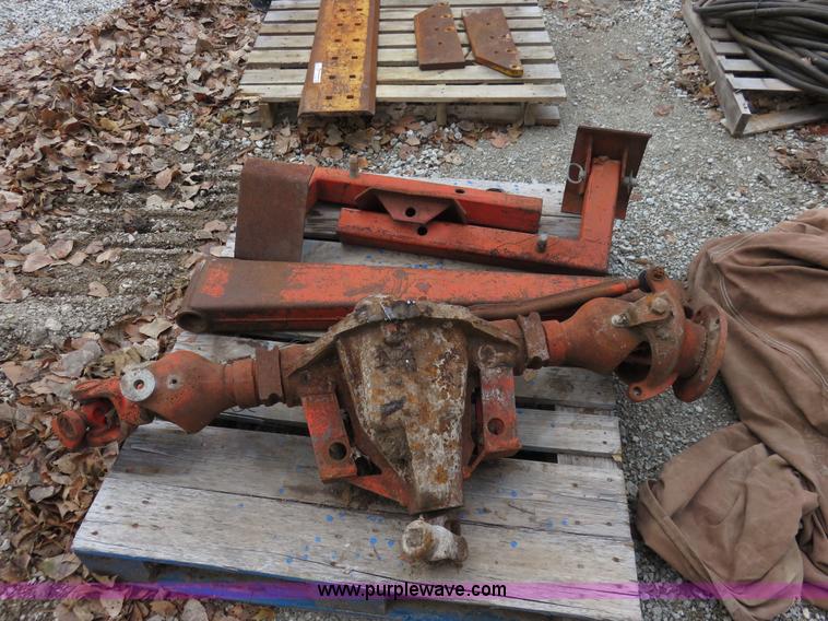 image for item AV9300 Ditch Witch R65G-2 trencher