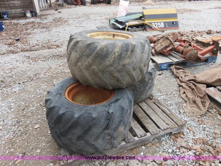 image for item AV9306 (3) 31 x 15.50-15 tires and wheels