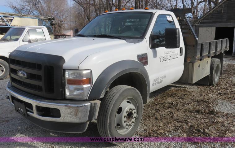 image for item I2313 2008 Ford F450 Super Duty XLT pickup truck