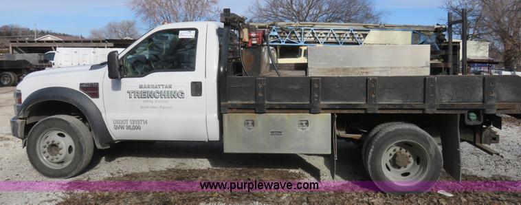 image for item I2313 2008 Ford F450 Super Duty XLT pickup truck