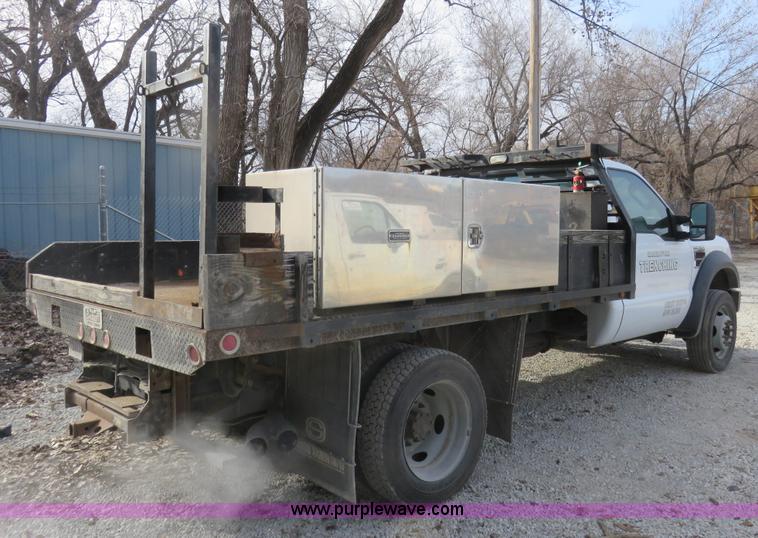 image for item I2313 2008 Ford F450 Super Duty XLT pickup truck