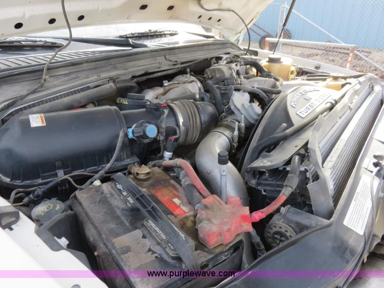 image for item I2313 2008 Ford F450 Super Duty XLT pickup truck