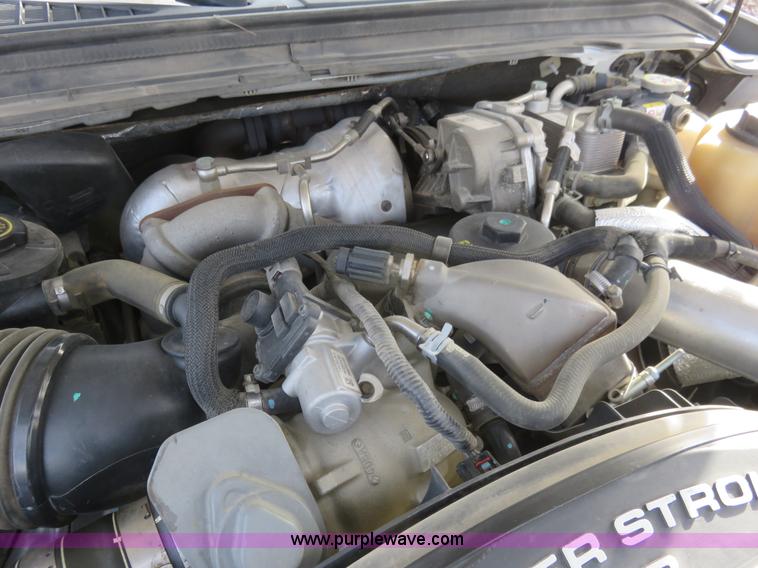 image for item I2313 2008 Ford F450 Super Duty XLT pickup truck