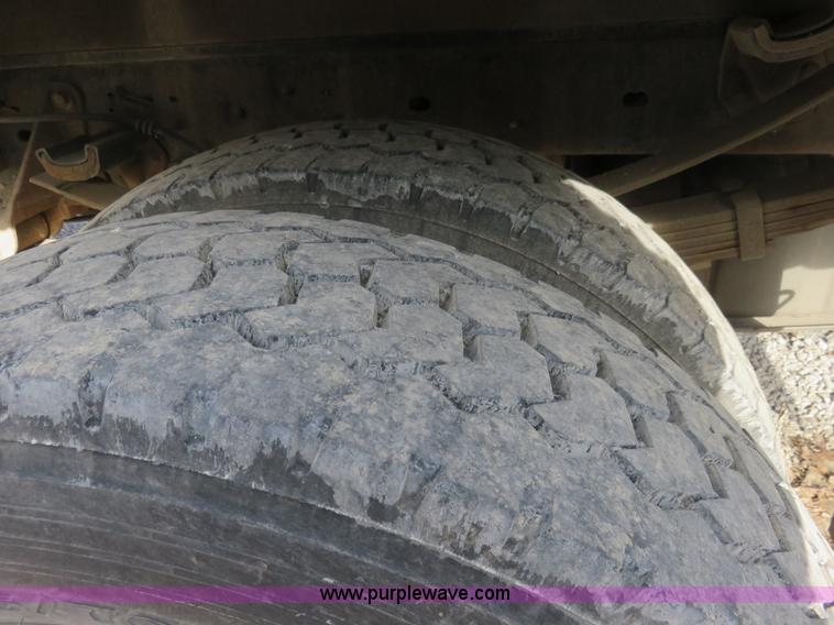 image for item I2313 2008 Ford F450 Super Duty XLT pickup truck