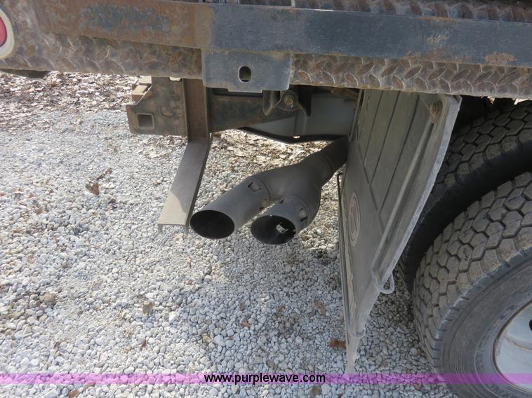 image for item I2313 2008 Ford F450 Super Duty XLT pickup truck