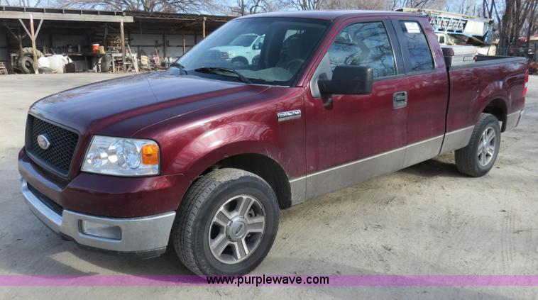 image for item I2314 2005 Ford F150 XLT SuperCab pickup truck
