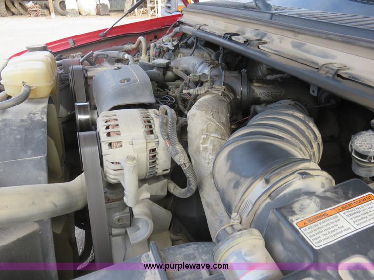 image for item I2316 2001 Ford F350 XL flatbed truck