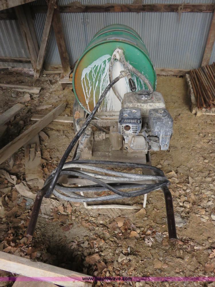 image for item I2326 Concrete curing sprayer