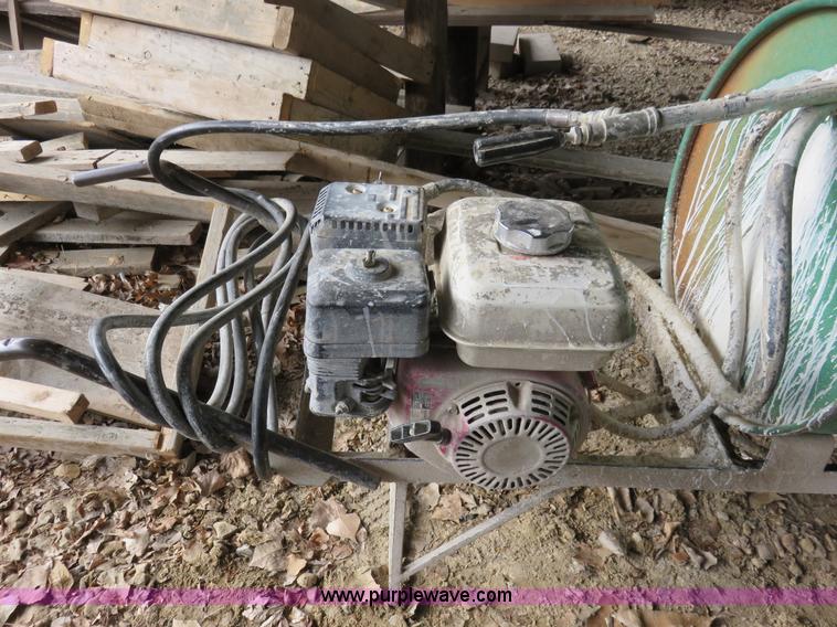 image for item I2326 Concrete curing sprayer