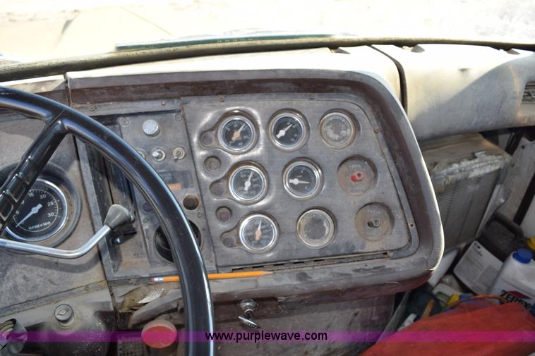 image for item I2367 1980 Ford 9000 semi truck