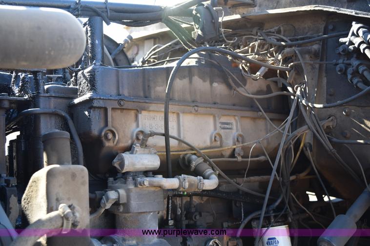 image for item I2367 1980 Ford 9000 semi truck