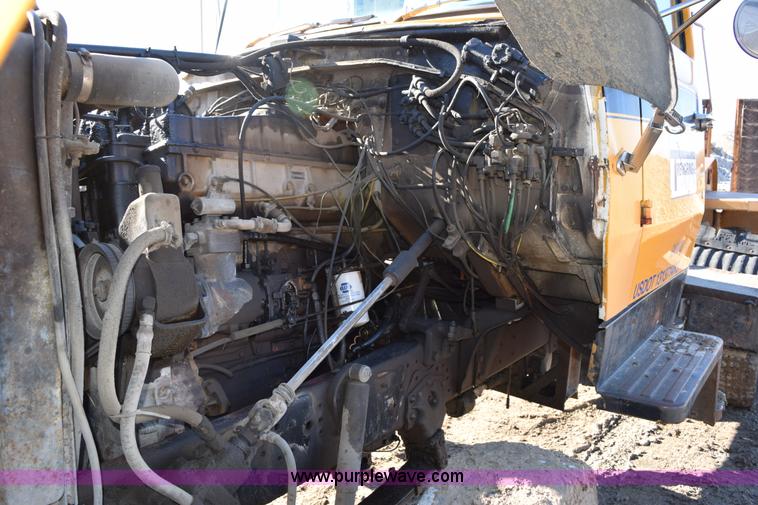 image for item I2367 1980 Ford 9000 semi truck