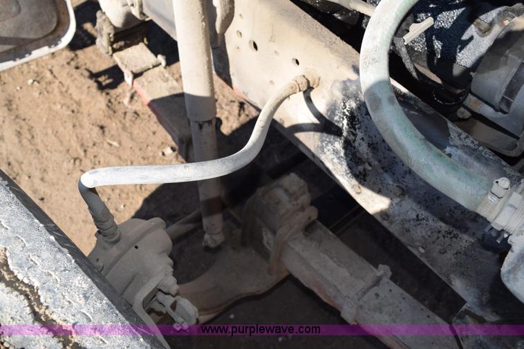 image for item I2367 1980 Ford 9000 semi truck