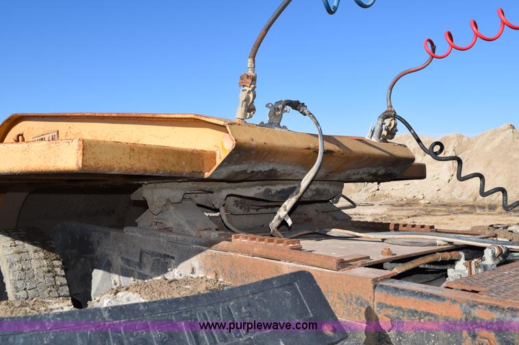 image for item I2367 1980 Ford 9000 semi truck