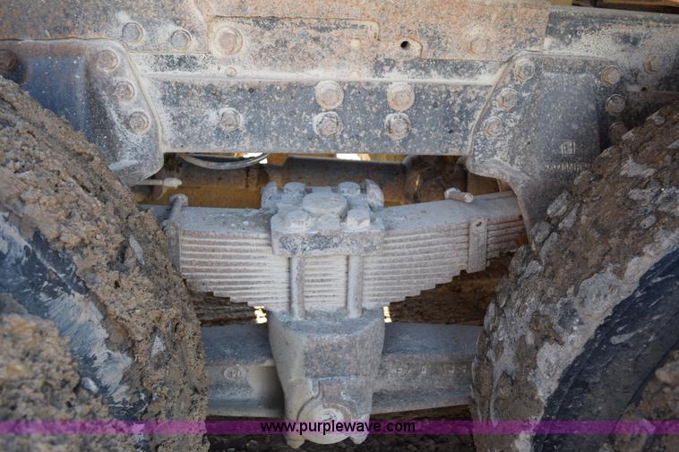 image for item I2367 1980 Ford 9000 semi truck