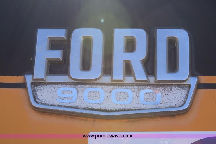 image for item I2367 1980 Ford 9000 semi truck