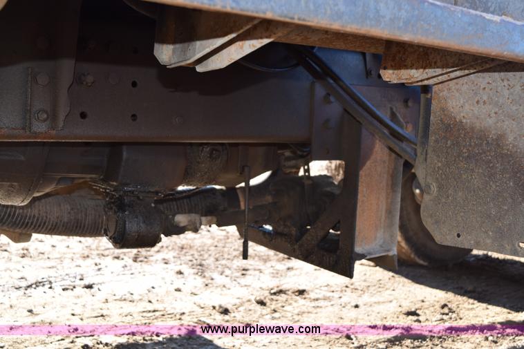 image for item I2367 1980 Ford 9000 semi truck