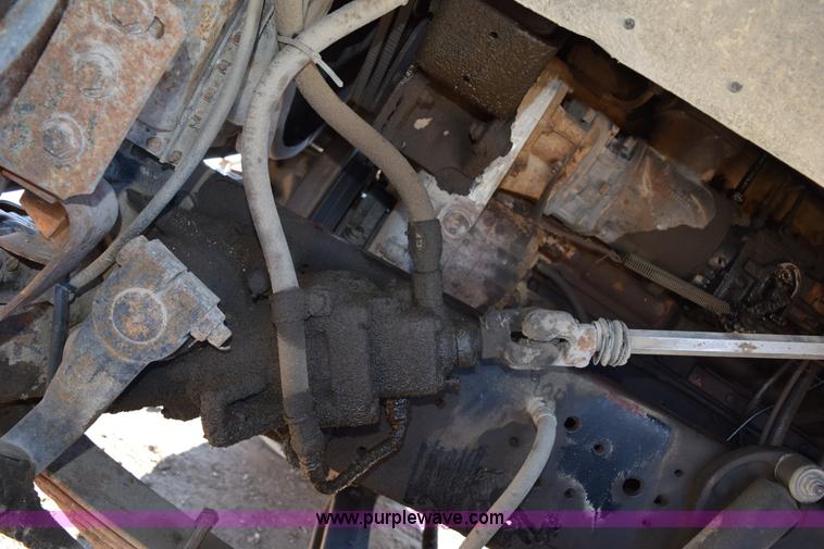 image for item I2367 1980 Ford 9000 semi truck