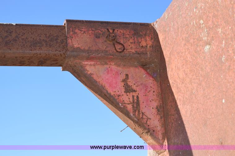 image for item I2371 Trench box